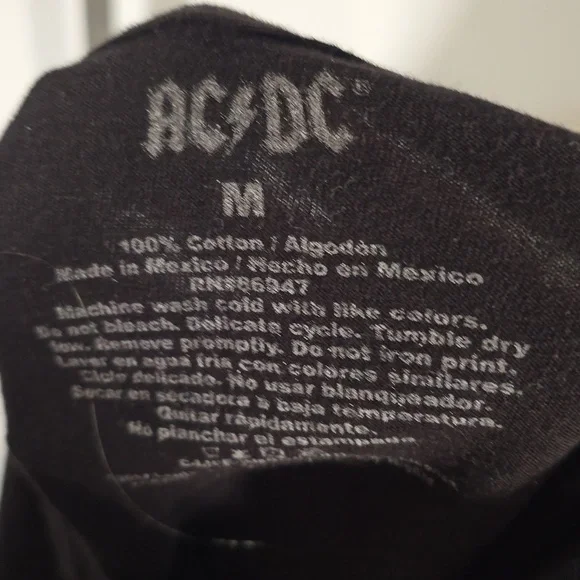 AC/DC t shirt - Picture 4 of 4